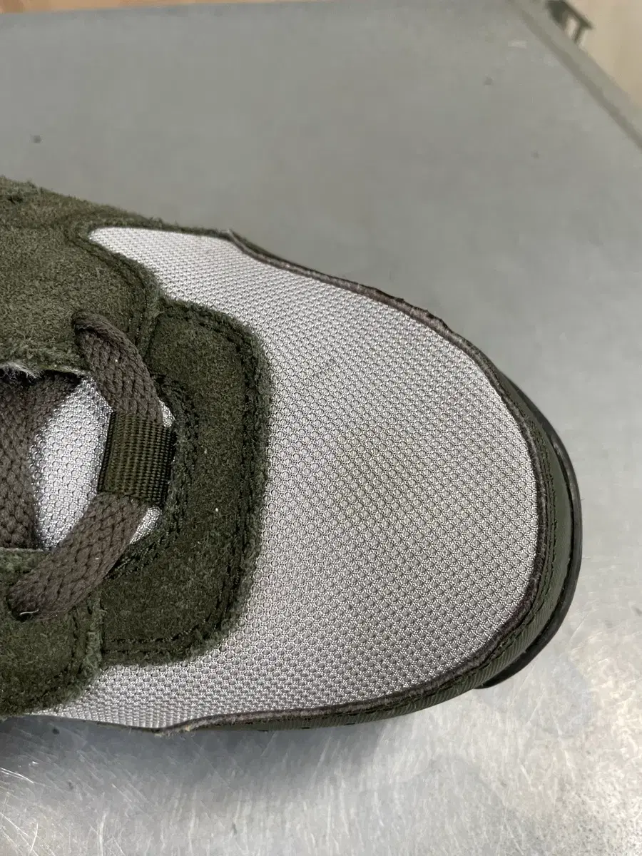 thumbnail-6